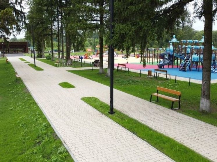 В Орловской области обустроят 35 общественных и 60 дворовых территорий