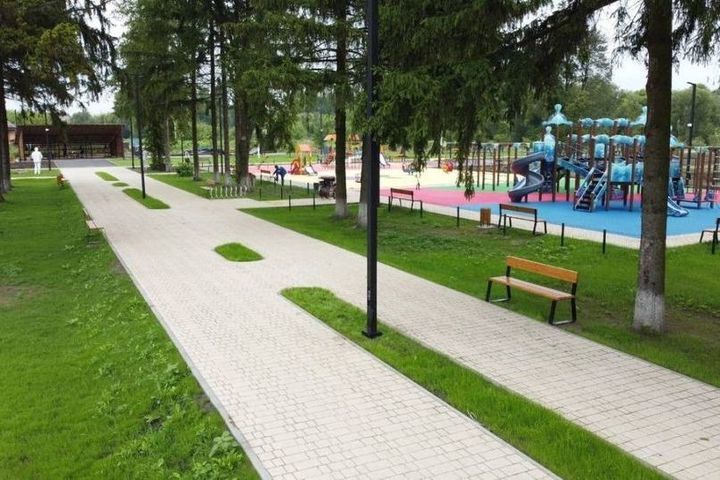 В Орловской области обустроят 35 общественных и 60 дворовых территорий