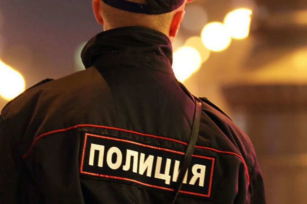 Подозреваемый в контрабанде наркотиков сбежал из-под стражи в Москве