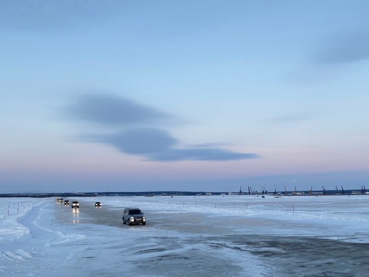 На Ямале открыли ледовую переправу Салехард — Лабытнанги