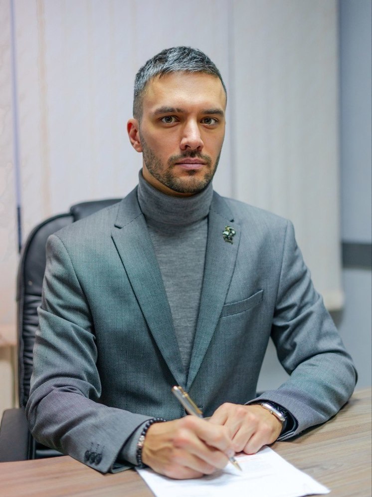 В Новом Уренгое главой управления молодежной политики стал Евгений Попов