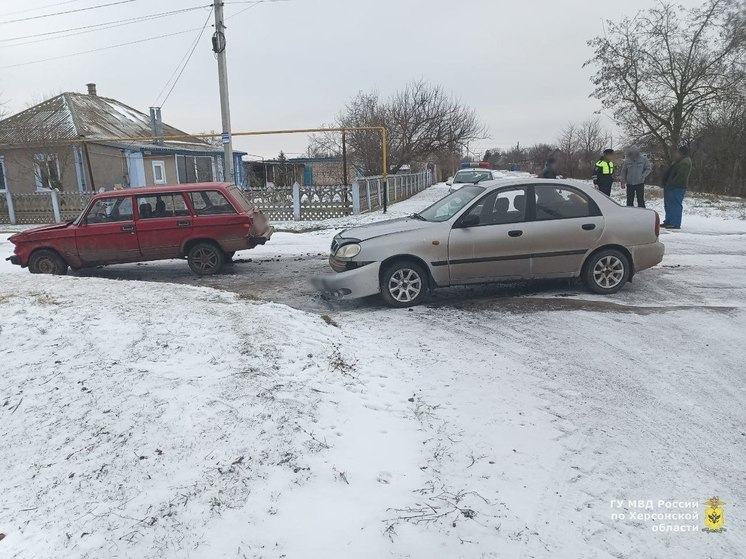  В Каланчакском округе столкнулись две машины