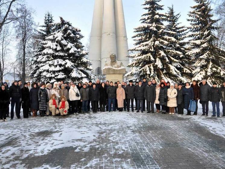 В Королеве почтили память Главного конструктора ОКБ-1 Сергея Королева