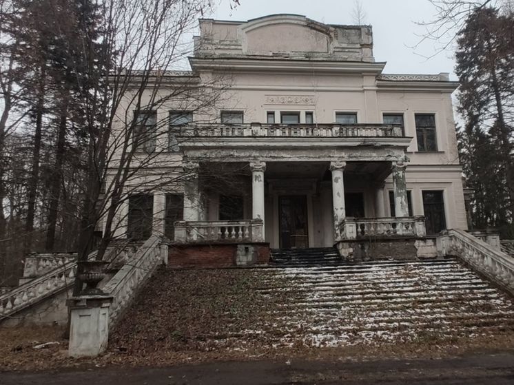 На заброшенной даче Сталина в Подмосковье обнаружили два трупа