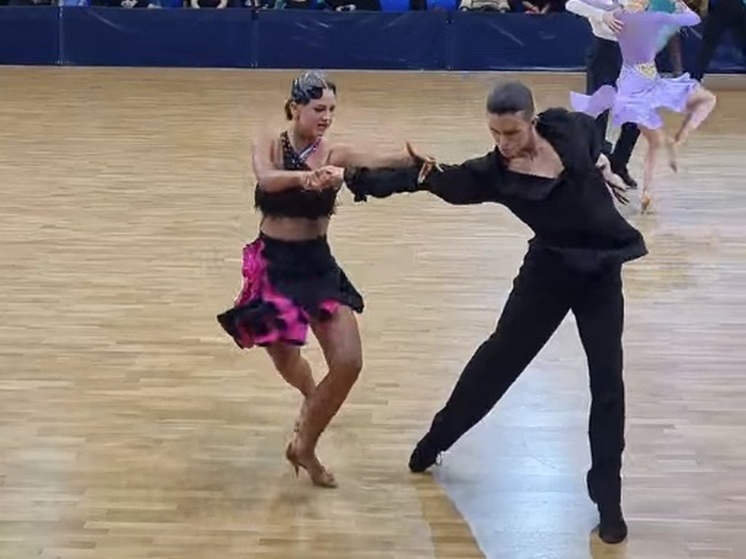 В Приморье стартовали чемпионат и первенство Дальнего Востока по танцам