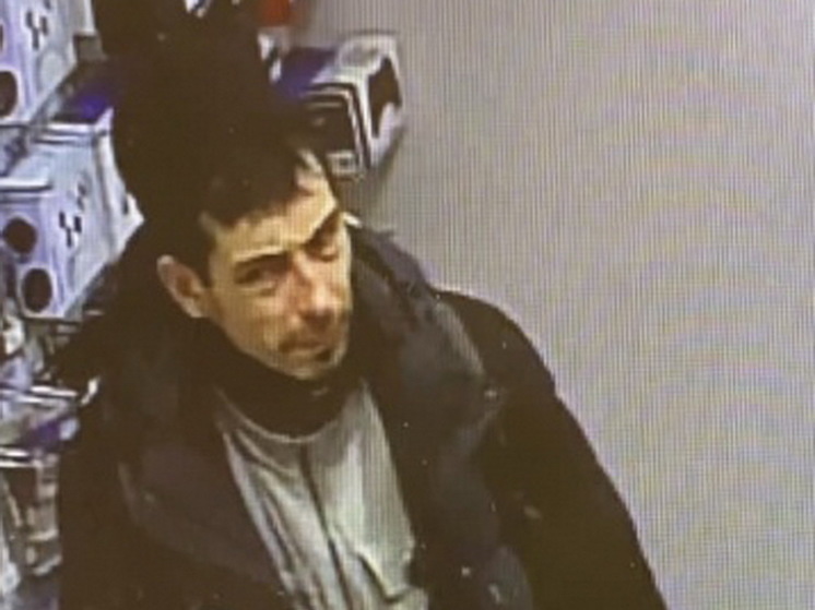 Курская полиция ищет мужчину по подозрению в краже денег с чужой банковской карты