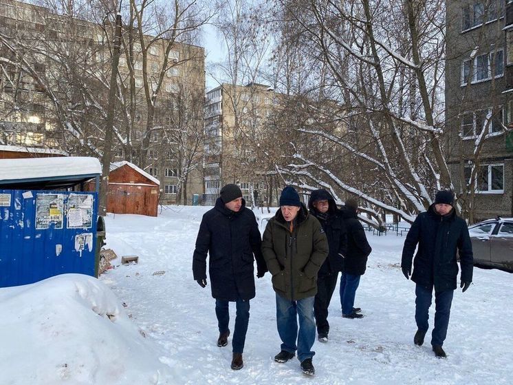 Состояние дворов в Советском районе Нижнего Новгорода проверила