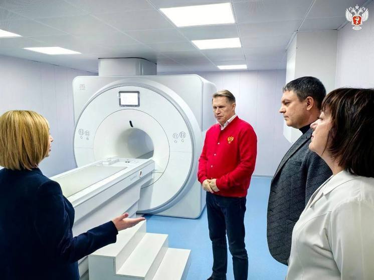 Глава Минздрава РФ посетил больницы ЛНР