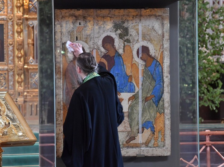 Икону "Троица" Рублева перенесут в Троице-Сергиеву Лавру в начале лета
