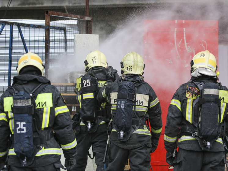50 человек эвакуировали из ресторана в центре Москвы из-за пожара