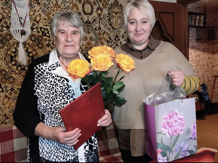 Юбилей отметила ветеран Смоленской уголовно-исполнительной системы Нина Владимировна Киселева