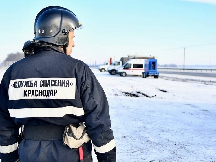 Спасатели оборудовали пункт обогрева в районе посёлка Знаменского Краснодара