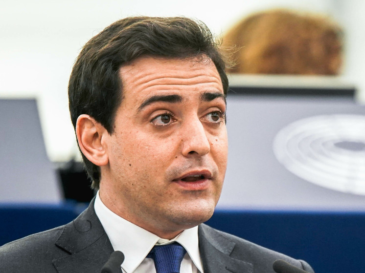 Глава МИД Франции Сежурне: Украина является и останется приоритетом Франции