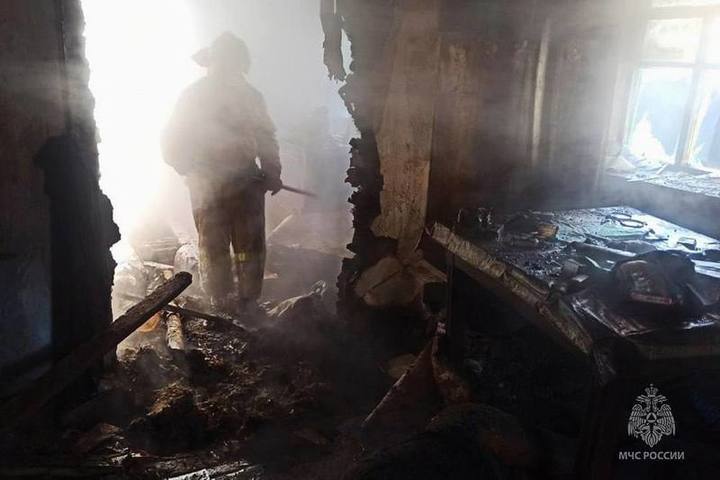 На пожаре в Харцызске погиб пожилой мужчина