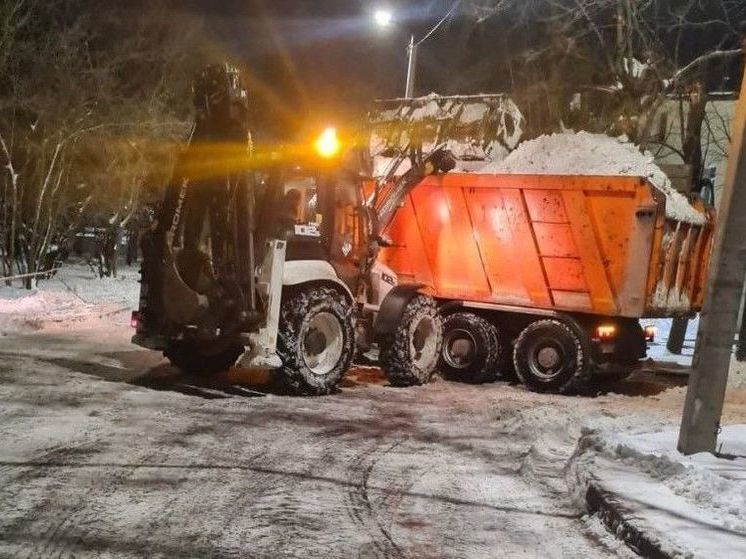 В Кирове стал известен новый график вывоза снега