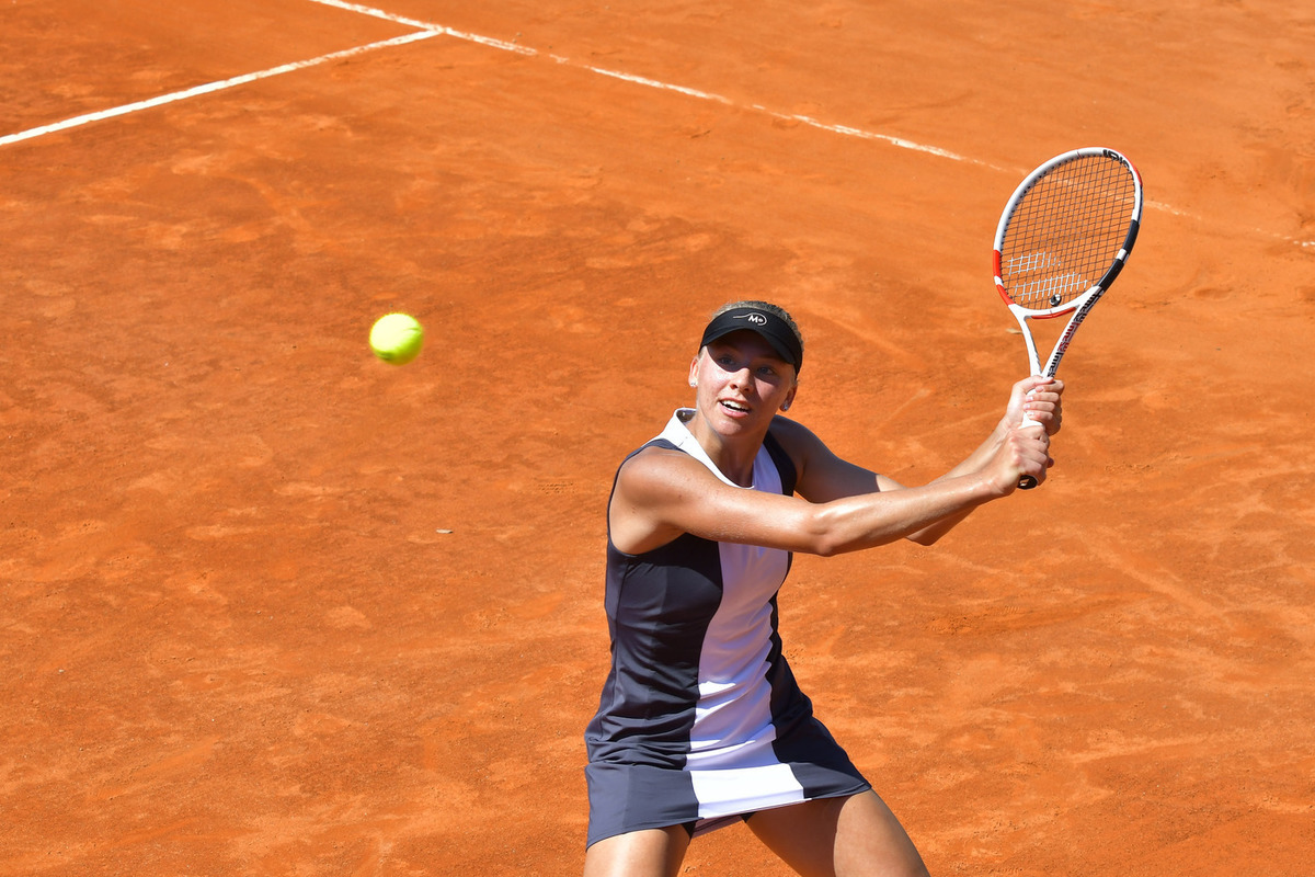 16-летняя Корнеева пробилась во второй круг дебютного Australian Open
