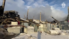 СКР опубликовал видео сгоревшего склада в Шушарах