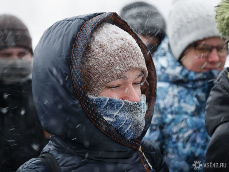 Спасатели рассказали кузбассовцам, как уберечь себя в непогоду