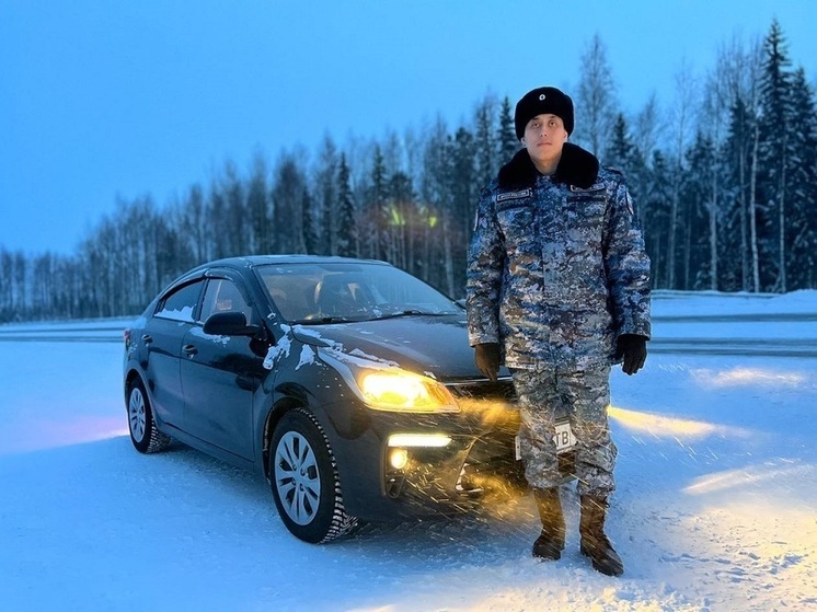 Уроженец Калмыкии помог людям, застрявшим в мороз на сибирской дороге
