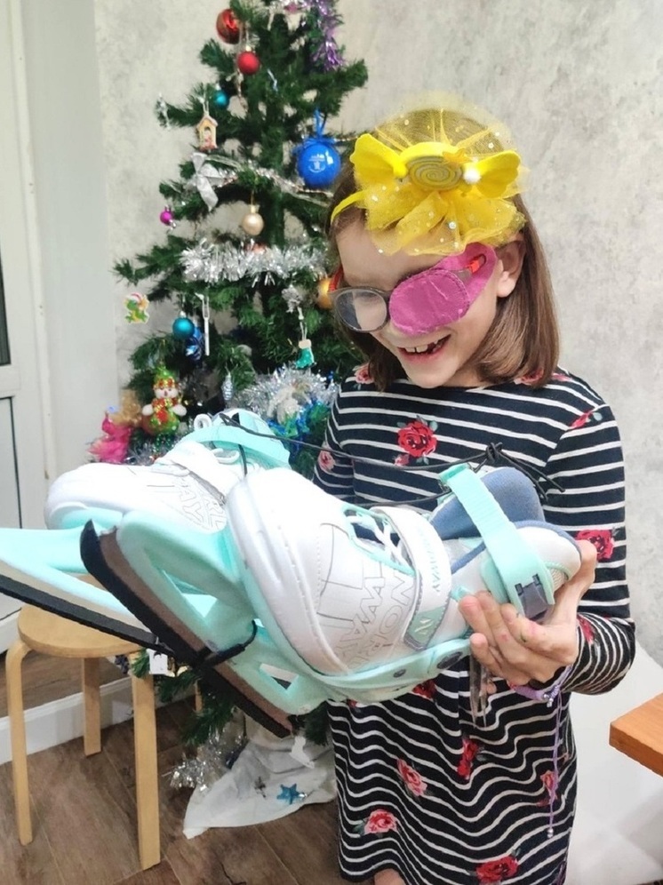 Глава Шурышкарского района исполнил новогоднюю мечту маленькой надымчанки