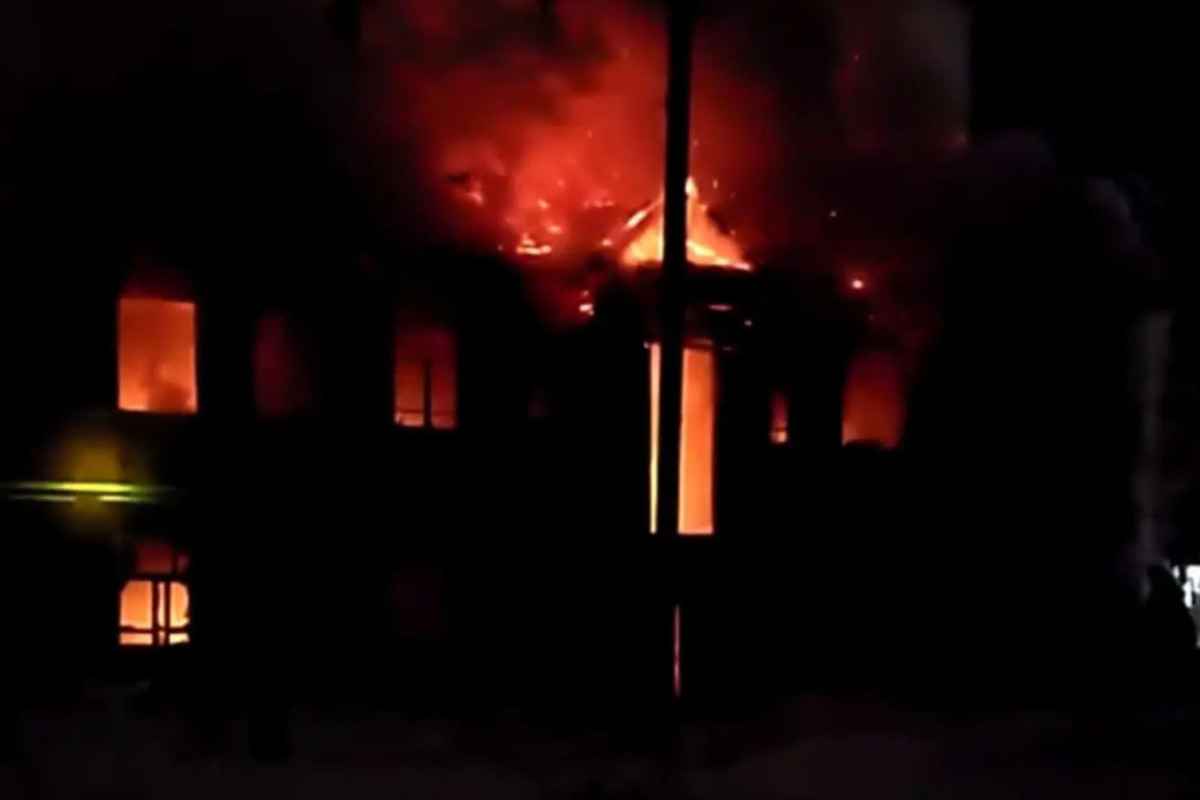 14 января в Костроме сгорел двухэтажный нежилой дом