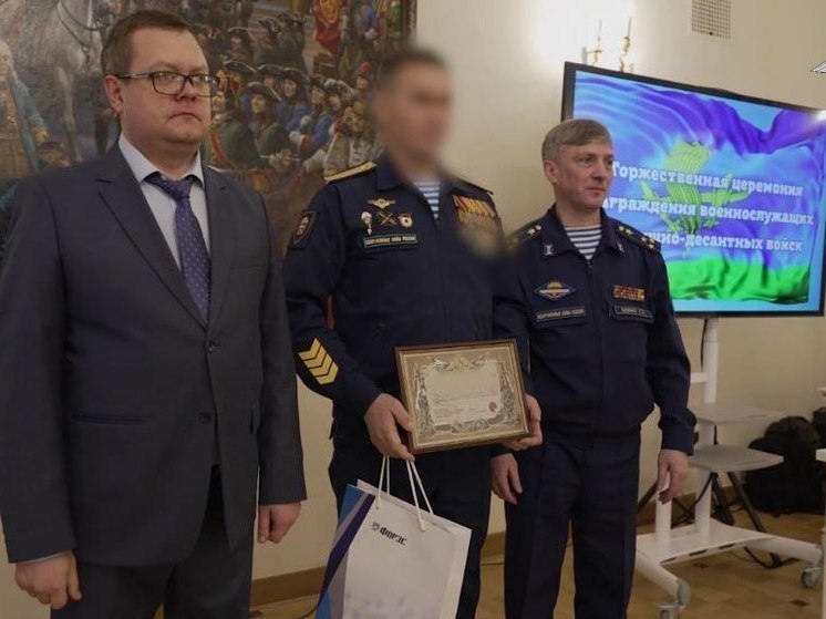 Десантников наградили за подбитые на Запорожье НАТОвские танки