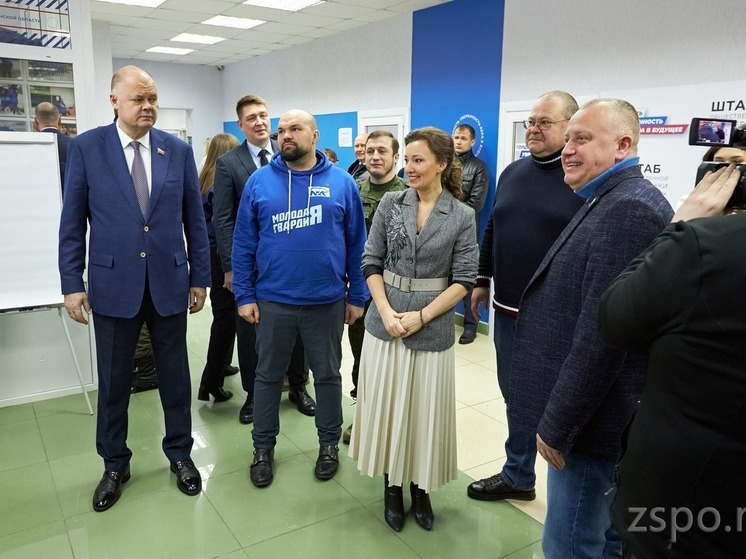 Зампред Госдумы РФ Анна Кузнецова посетила Штаб общественной поддержки Пензенской области