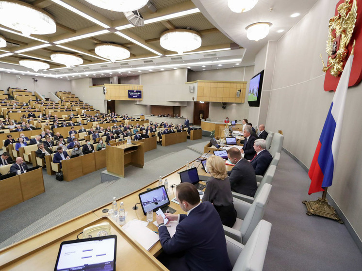 Госдума намерена отклонить скандальные поправки крымского сенатора Цекова