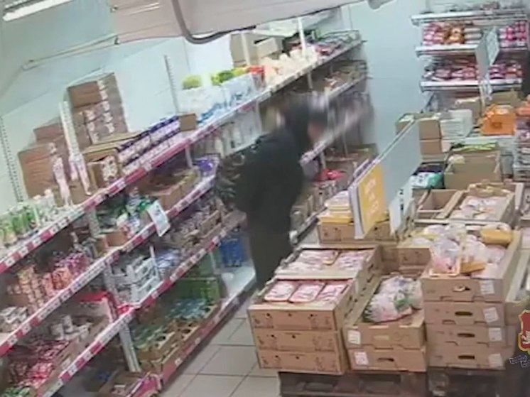Пьяный житель Хакасии пытался украсть 31 головку сыра