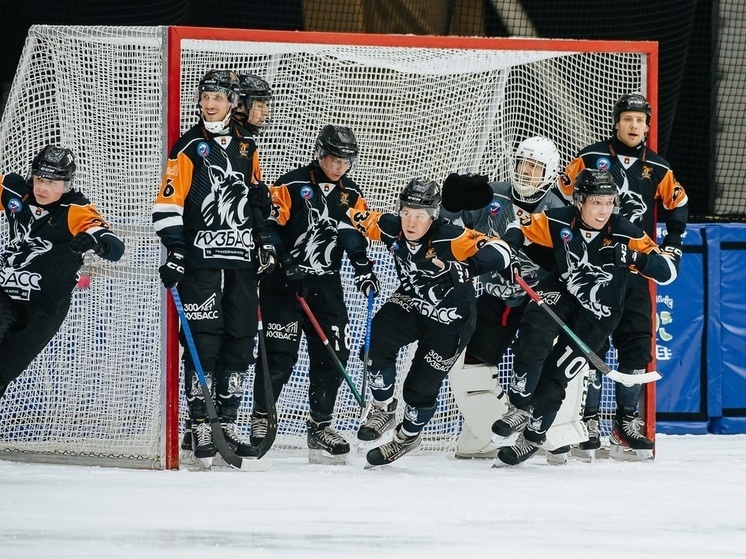 16-ю победу в Суперлиге одержал хоккейный «Кузбасс» на домашнем льду