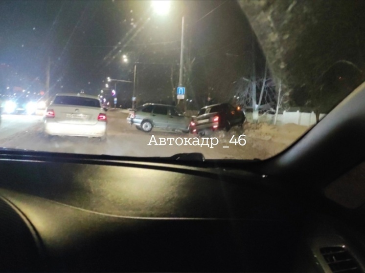 В Курске возле метеостанции случилось жесткое ДТП