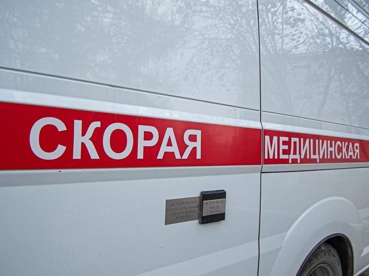 Тело 68-летнего мужчины нашли в запертой квартире на Кропоткина в Новосибирске