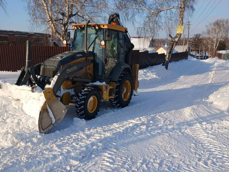 Вмешательство прокуратуры помогло сделать улицы кемеровского поселка чище