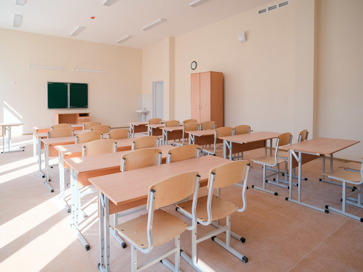 В Волгограде и области в 2024 году капитально отремонтируют 60 школ
