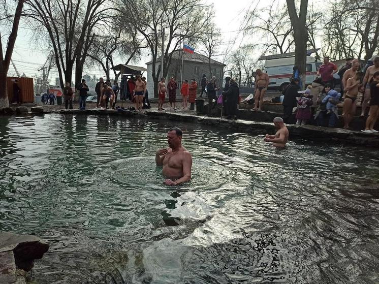 В Батайске отменили крещенские купания в купелях