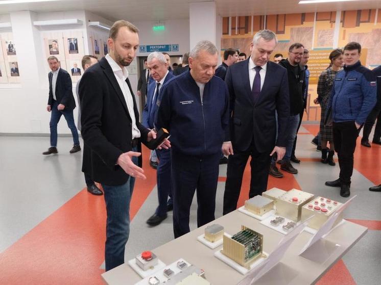 Научный потенциал Новосибирской области оценила делегация «Роскосмоса» во главе с Юрием Борисовым