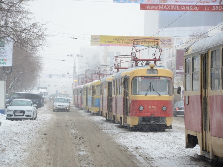 В Екатеринбурге обострилась транспортная проблема