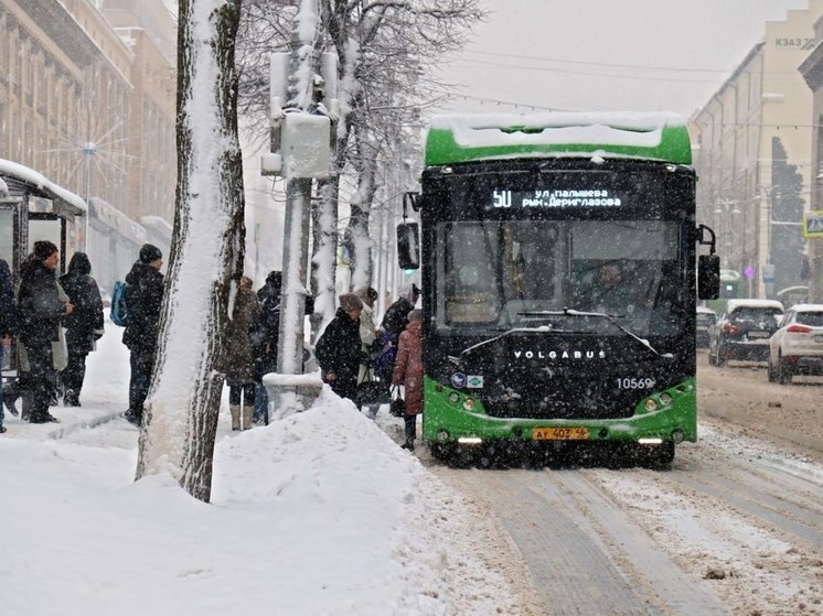 В Курске из-за дефицита кадров не хватает 50 водителей общественного транспорта