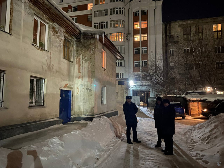 В квартиры «опасного» дома на Партизанской в Барнауле ограничили доступ