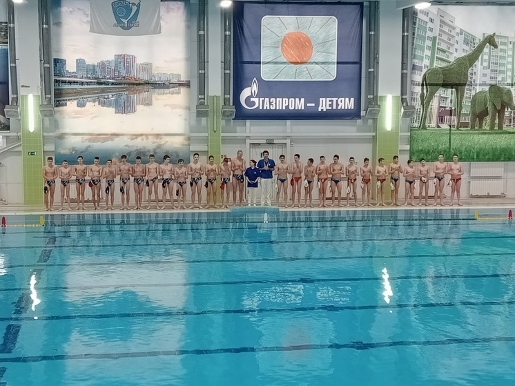В Пензе спортсмены соревнуются в рамках первенства России по водному поло