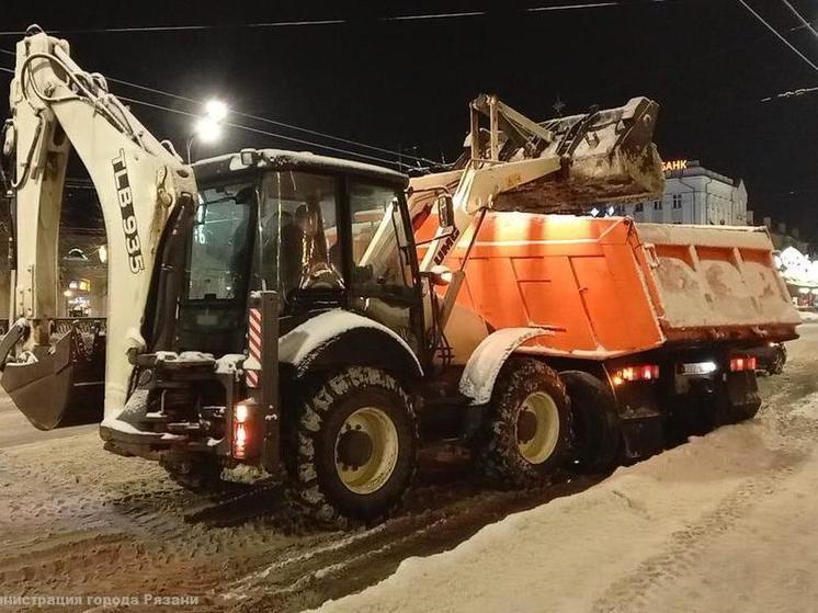 Прошедшей ночью с улиц Рязани вывезли 4172 кубометров снега