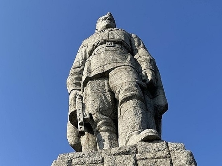 В Болгарии прошла акция в защиту памятника советскому солдату-освободителю