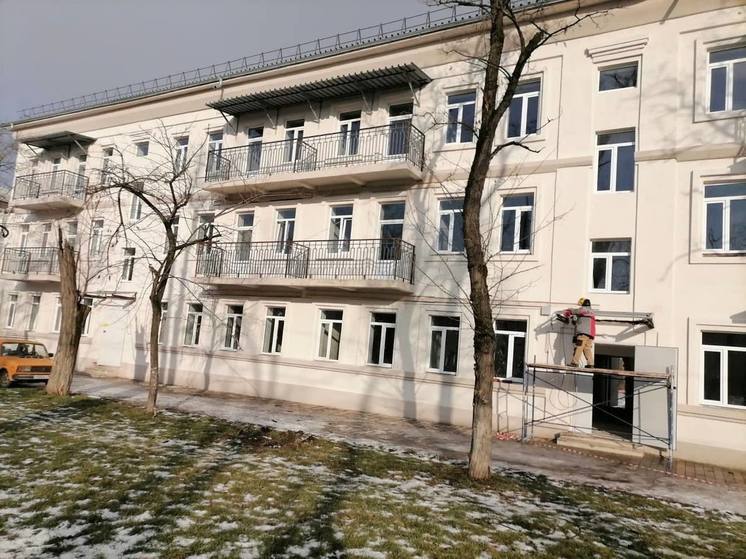 Строители из Сочи восстановили после обстрелов дома в новых регионах России