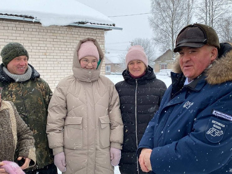 Костромской губернатор пообещал жителям деревни Попадьино газопровод и новую скважину
