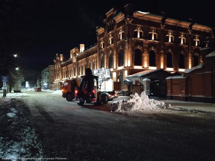 Прошедшей ночью с улиц Рязани вывезли 4600 кубометров снега