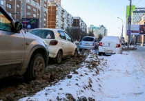 В Ленинском округе Омска введут запрет на парковку на двух улицах