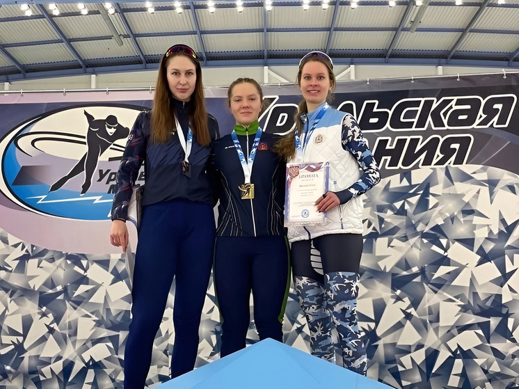 Заполярная спортсменка Коржова привезла две медали с конькобежных состязаний