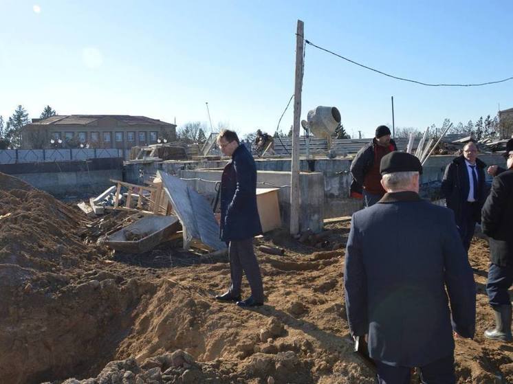 Реконструкцию школы в селе Арзгир на Ставрополье завершат до конца года