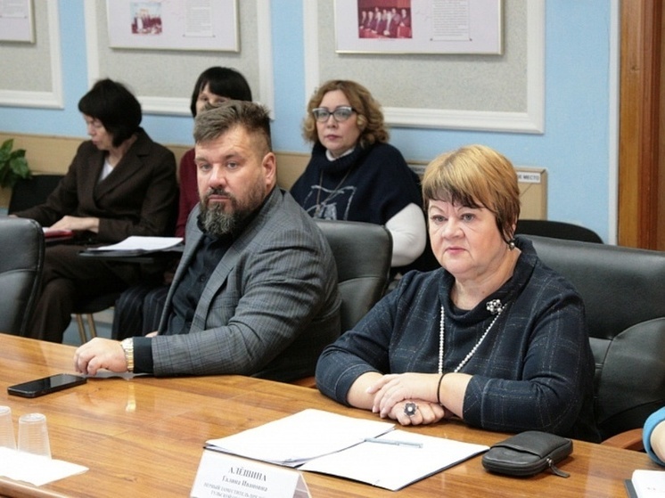 Степанов принял участие в обсуждении проекта Тулоблдумы о международных связях