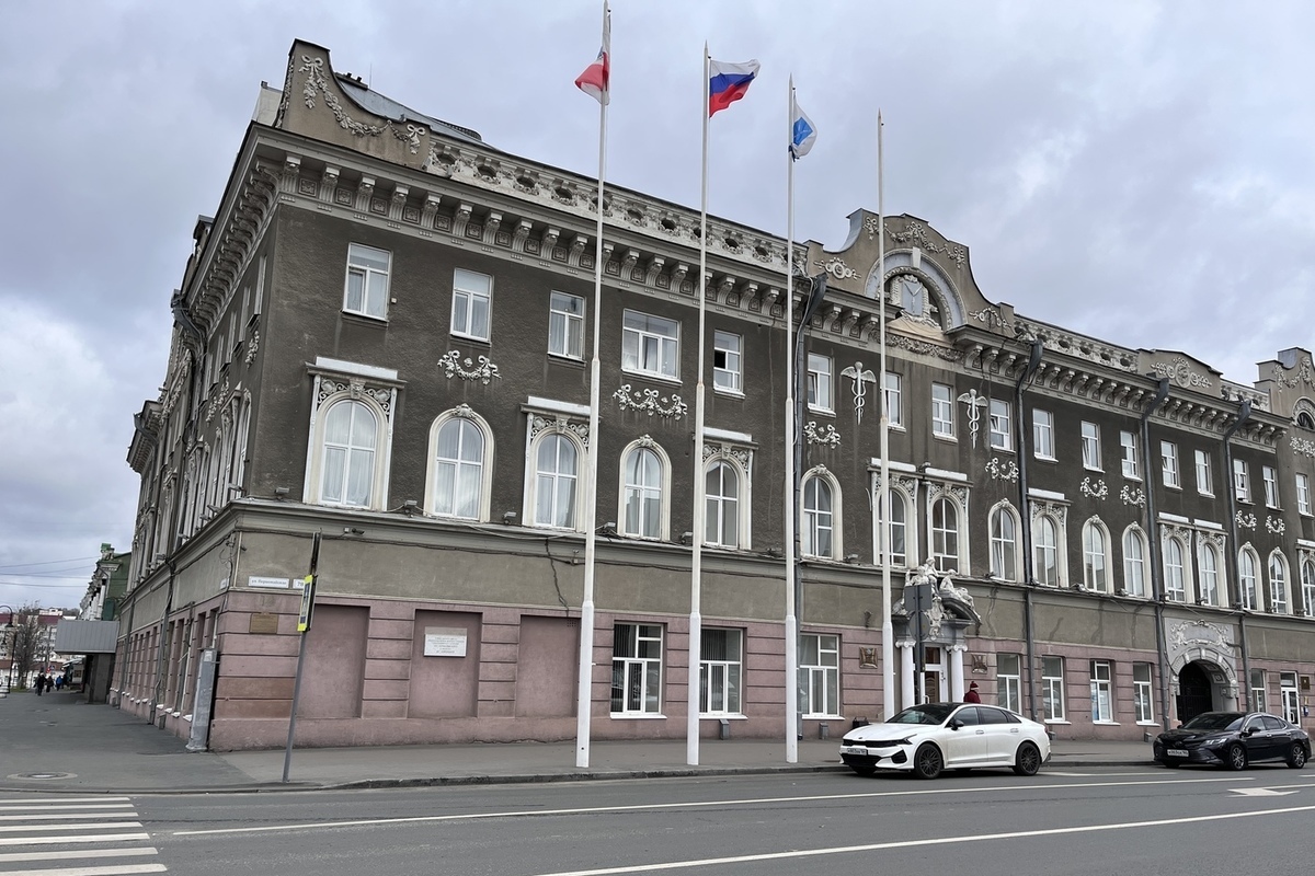В начале рассмотрен вопрос